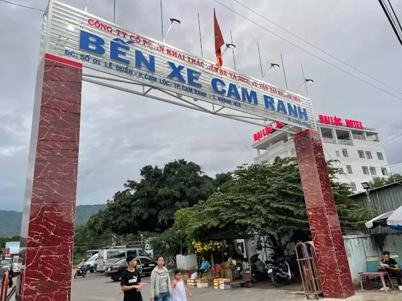 Bến xe Cam Ranh
